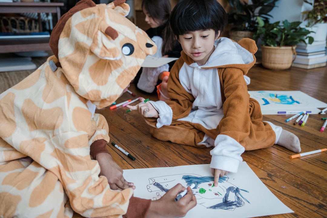 Read more about the article From Palm Jumeirah Palm Trees to Personal Victories: How Dubai Playschool Extracurriculars Help Kids Achieve Mini-Milestones